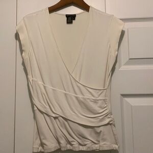BCBG MX AZRIA Ivory wrap stretch top, L